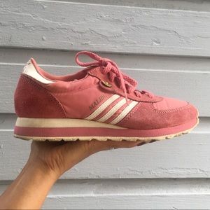 Rare Adidas vintage running shoes Malibu edition